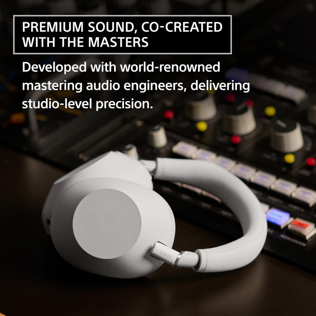White Sony WH-1000XM6